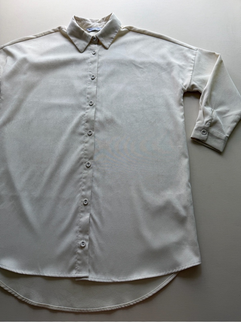 Stradivarius Women's Beige Pique Button-Up Shirt Collared 3/4 Sleeve Solid S